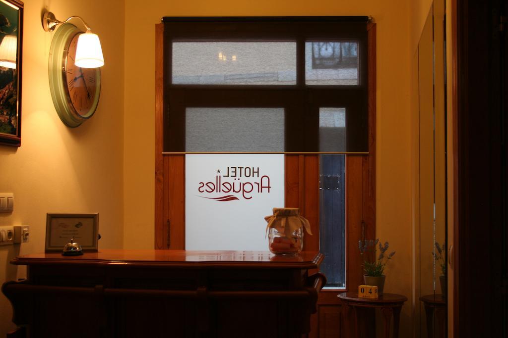 Pension Argueelles Ribadesella Extérieur photo
